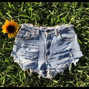 Vintage Levi’s High Waisted Shorts